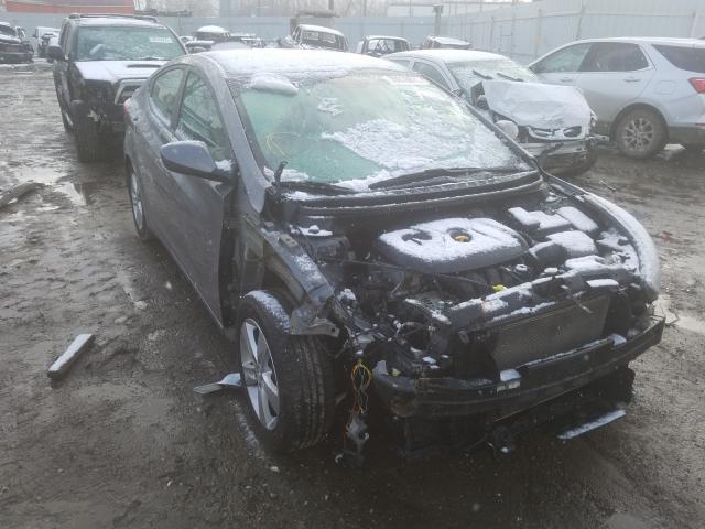 Hyundai Elantra gl (2013)