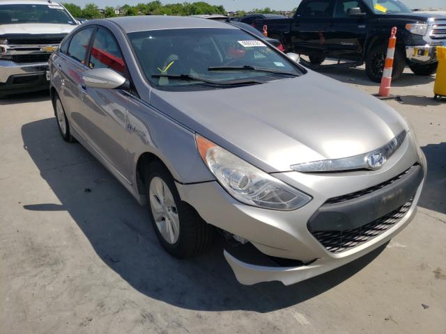 Hyundai Sonata hyb (2013)
