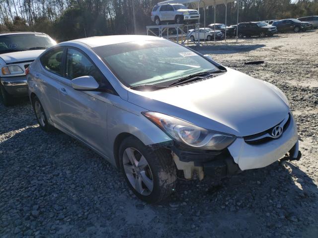 Hyundai Elantra gl (2013)