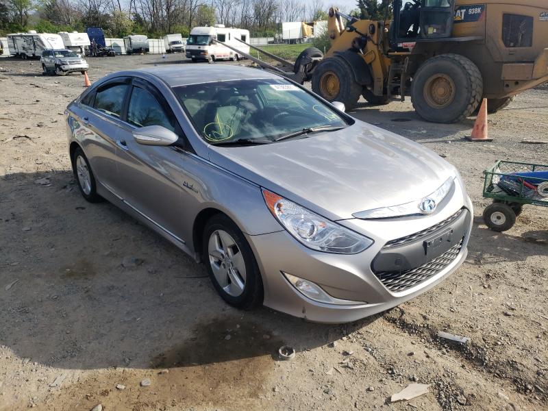 Hyundai Sonata hyb (2011)