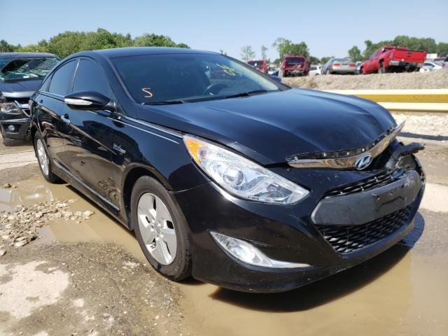 Hyundai Sonata hyb (2011)