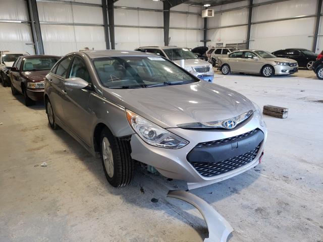 Hyundai Sonata hyb (2012)
