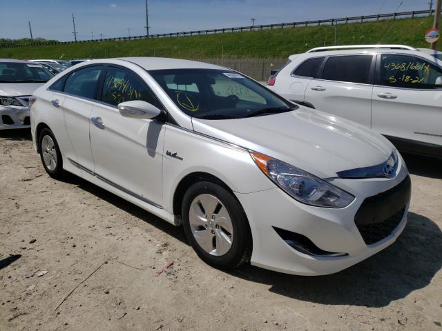 Hyundai Sonata hyb (2014)
