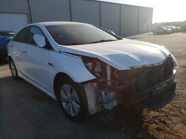 Hyundai Sonata hyb (2015)