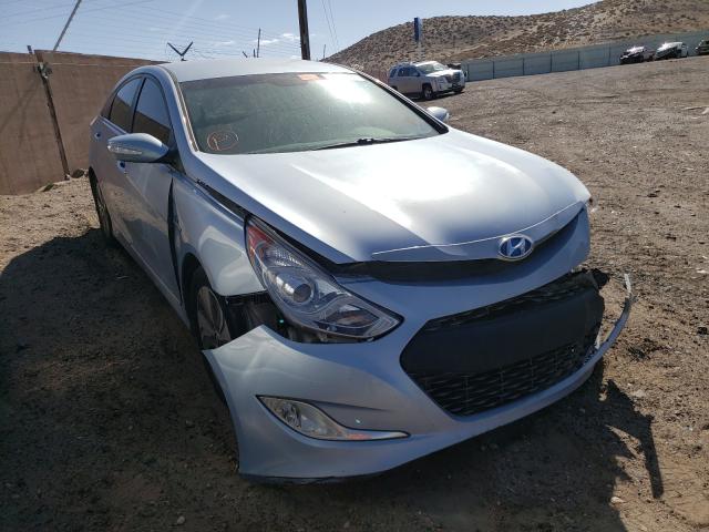 Hyundai Sonata hyb (2013)