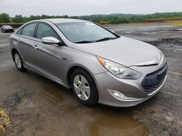 Hyundai Sonata hyb (2011)