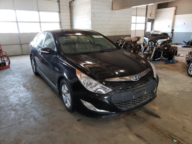 Hyundai Sonata hyb (2011)