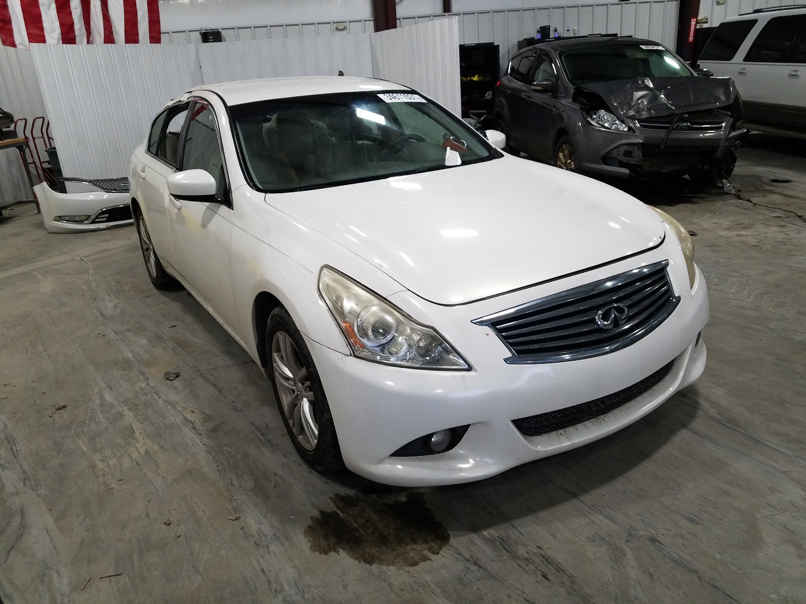 Infiniti G37 base (2010)