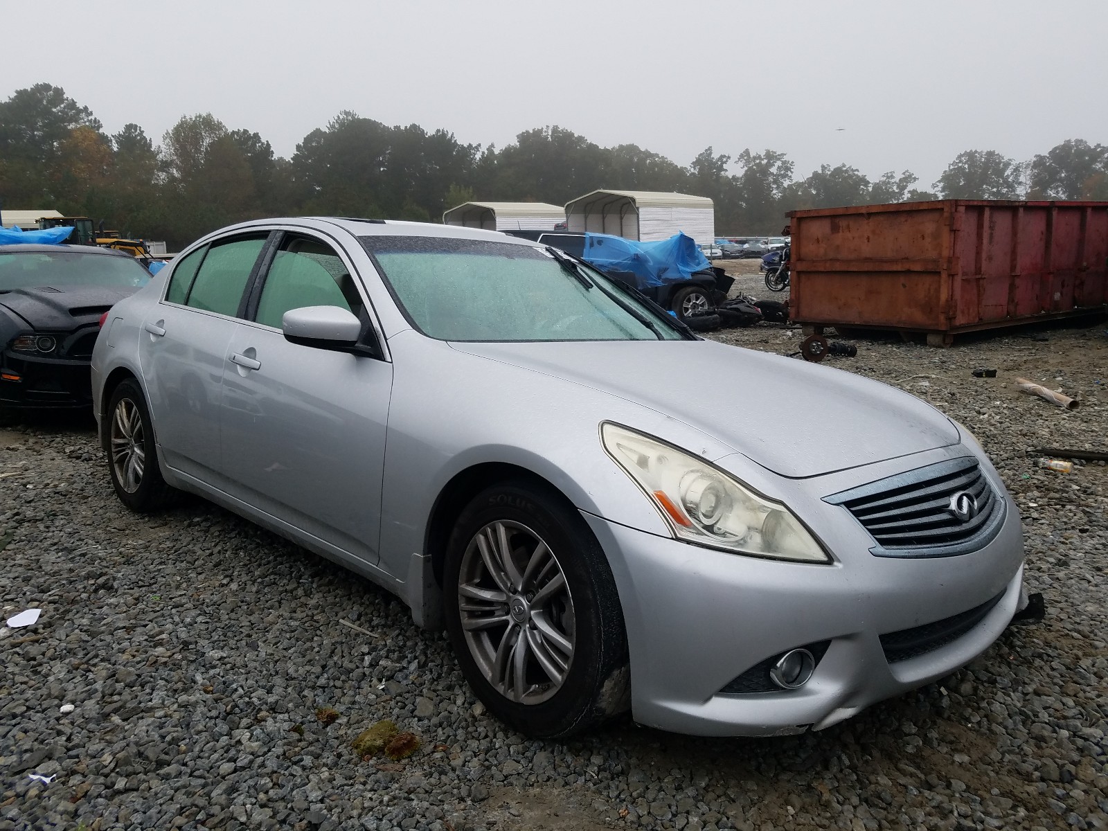 Infiniti G37 base (2010)