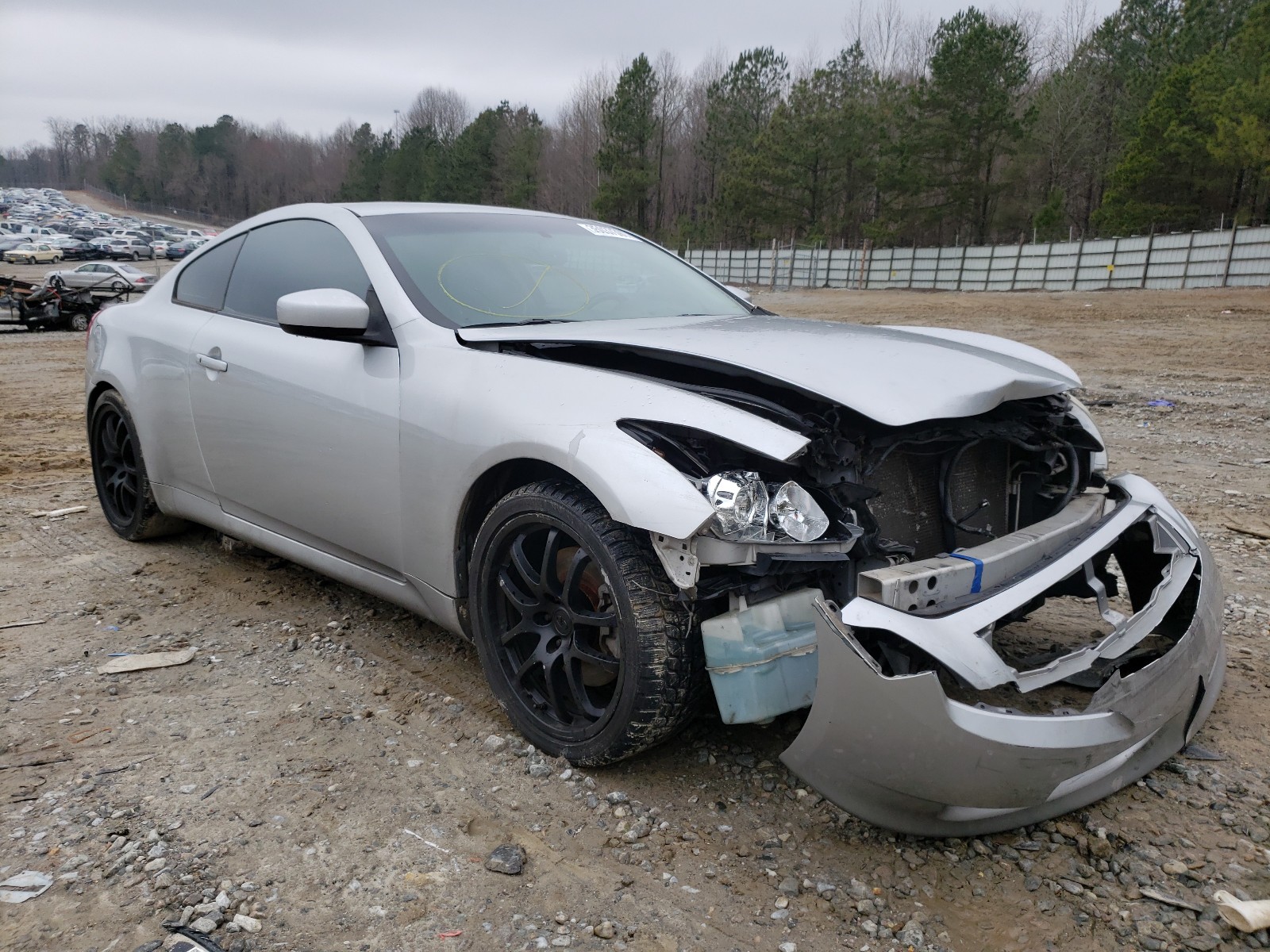 Infiniti G37 base (2010)