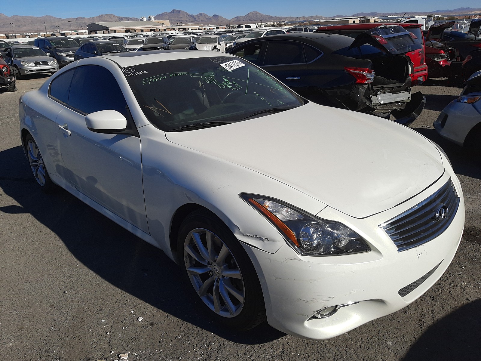Infiniti G37 base (2012)