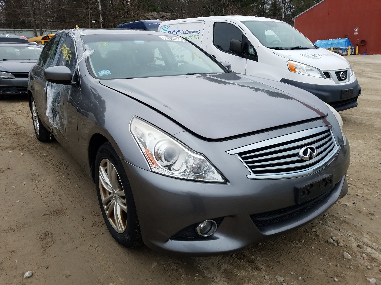 Infiniti G37 (2013)