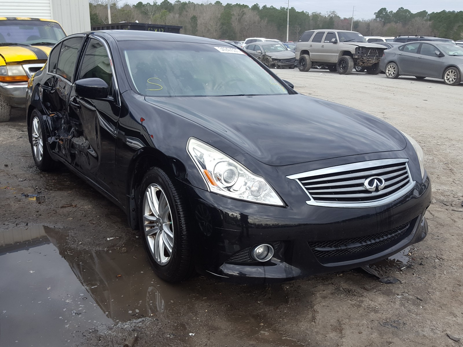 Infiniti G37 base (2013)