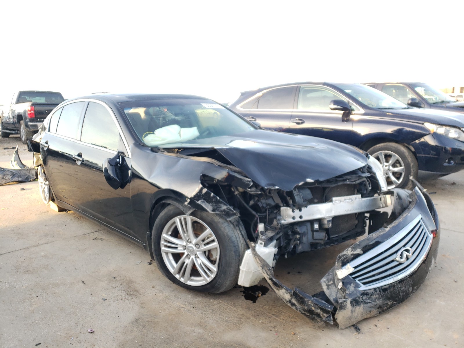 Infiniti G37 base (2013)