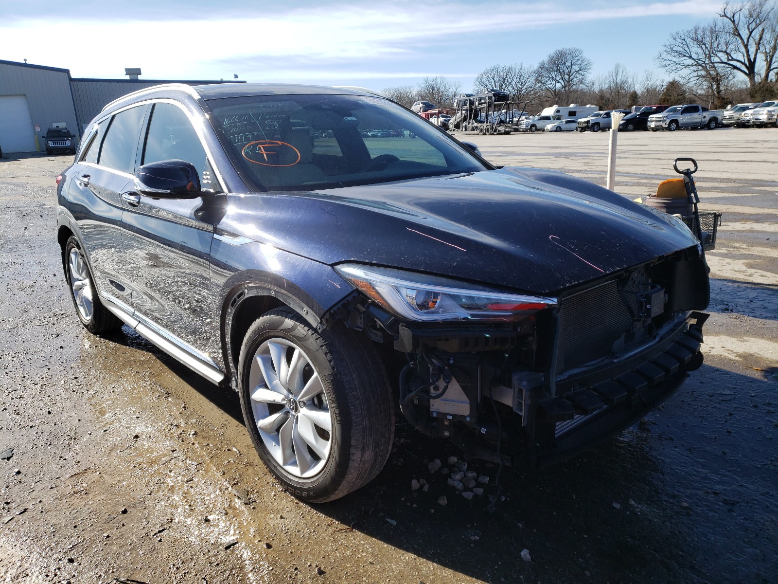 Infiniti Qx50 essen (2019)