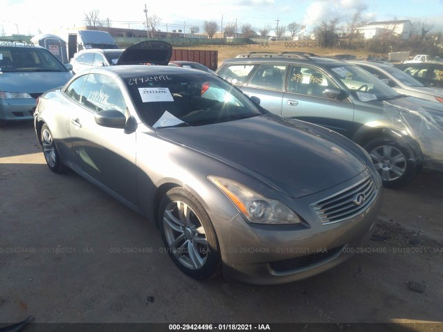 Infiniti G37 convertible (2010)
