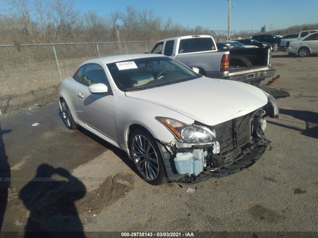 Infiniti G37 convertible (2011)