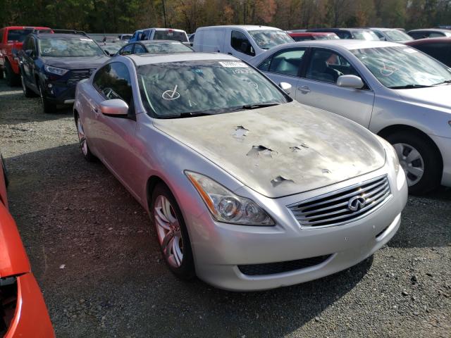Infiniti G37 base (2010)