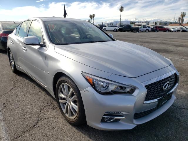 Infiniti Q50 base (2015)