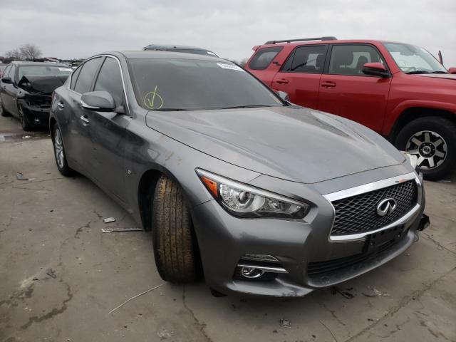Infiniti Q50 base (2015)