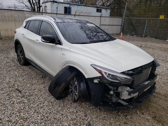 Infiniti Qx30 pure (2018)