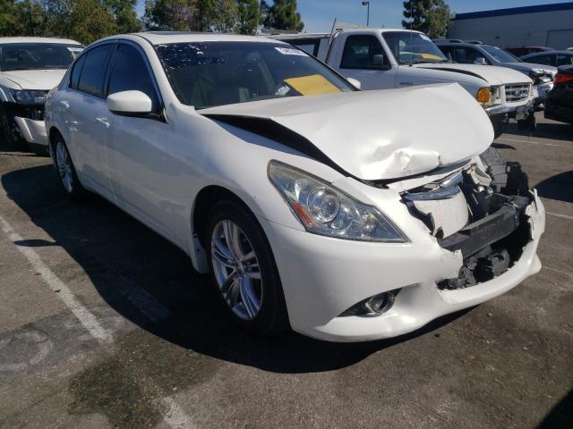 Infiniti G25 base (2011)