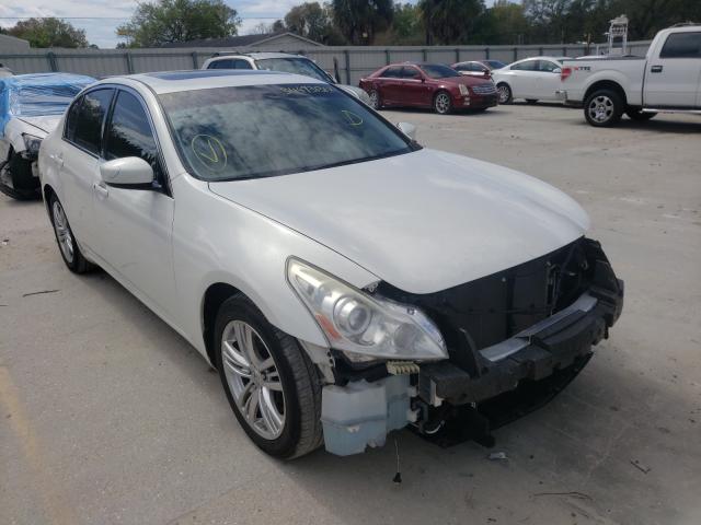 Infiniti G37 base (2013)
