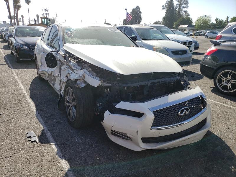 Infiniti Q50 premiu (2016)
