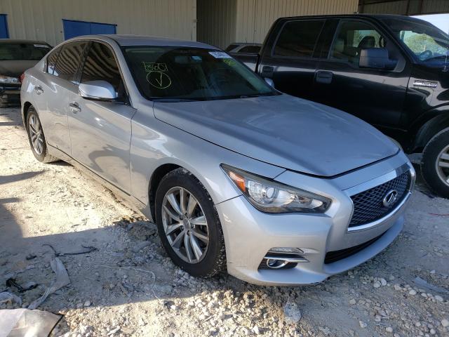 Infiniti Q50 base (2015)