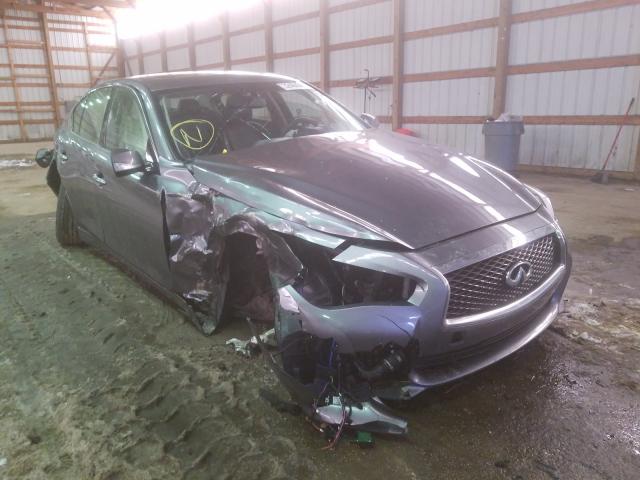 Infiniti Q50 base (2017)