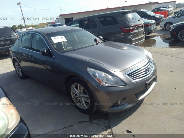 Infiniti G37 sedan (2013)