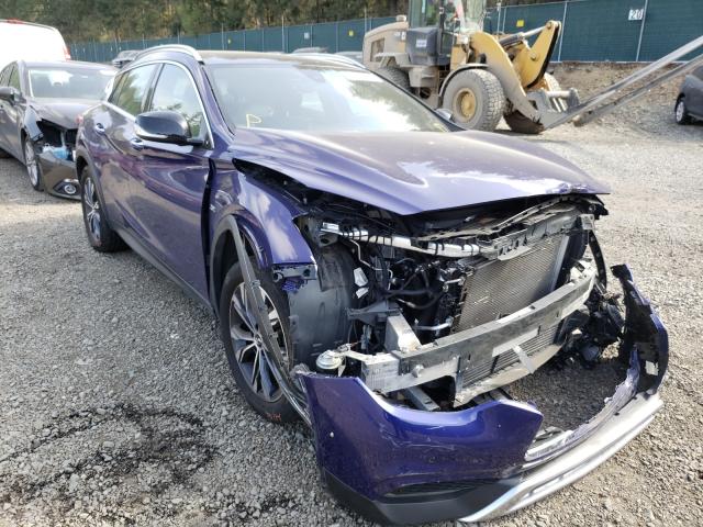Infiniti Qx30 base (2017)