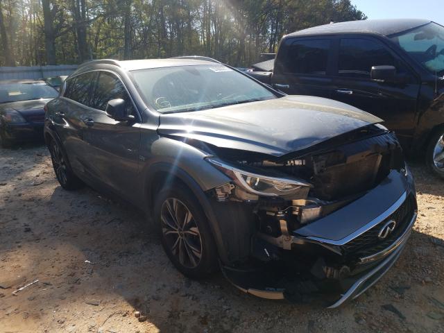 Infiniti Qx30 base (2017)