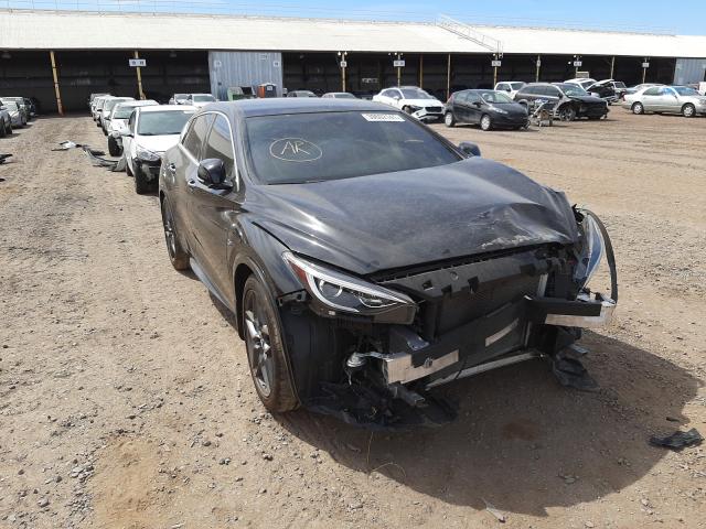 Infiniti Qx30 base (2018)