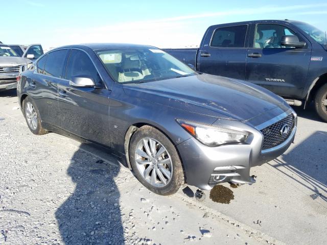 Infiniti Q50 base (2015)
