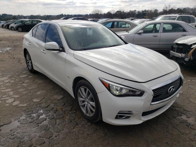 Infiniti Q50 base (2017)