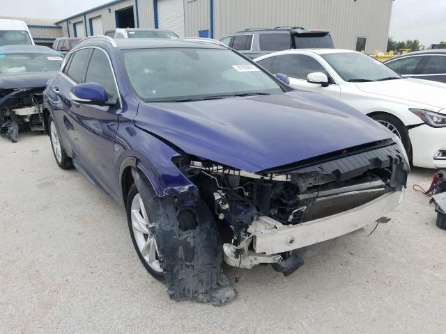 Infiniti Qx30 base (2017)