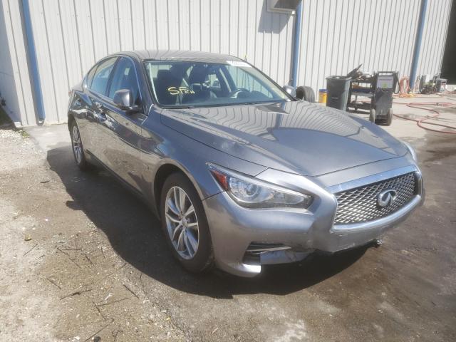 Infiniti Q50 base (2017)