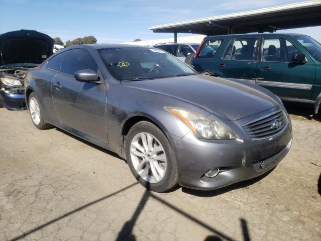 Infiniti G37 base (2011)