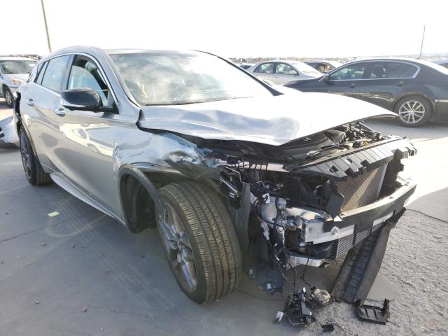 Infiniti Qx30 base (2017)