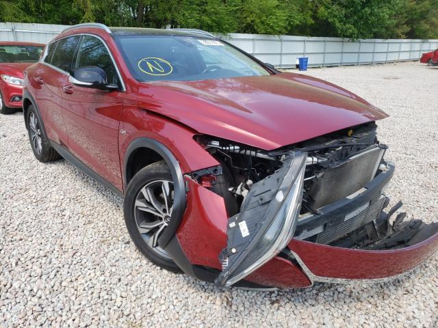 Infiniti Qx30 base (2017)