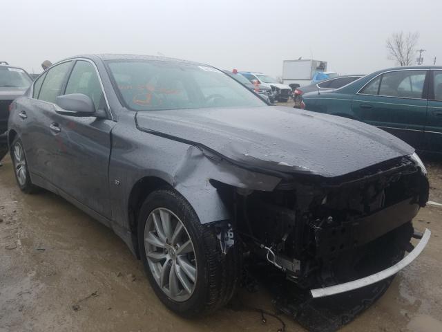 Infiniti Q50 base (2015)