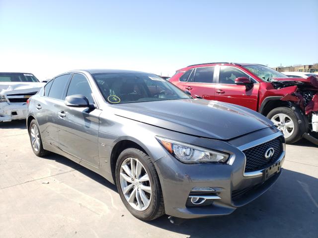 Infiniti Q50 base (2016)
