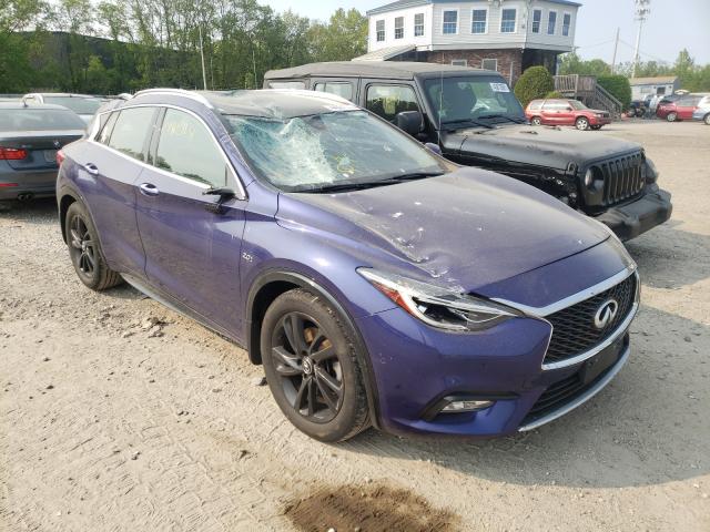 Infiniti Qx30 base (2017)