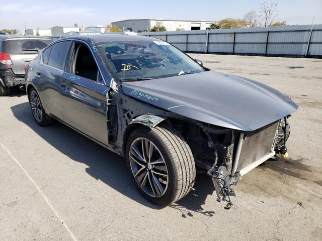 Infiniti Q50 base (2015)