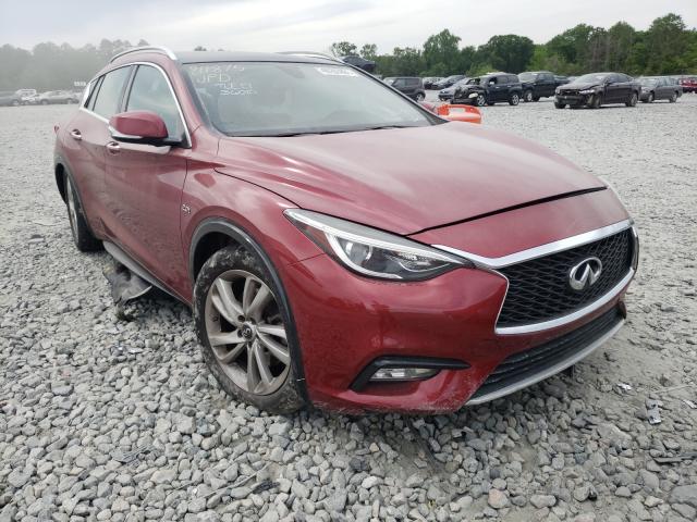 Infiniti Qx30 base (2017)