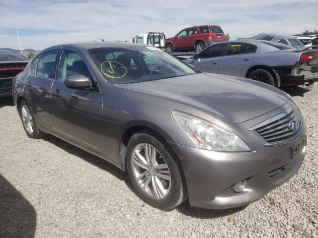 Infiniti G37 base (2010)