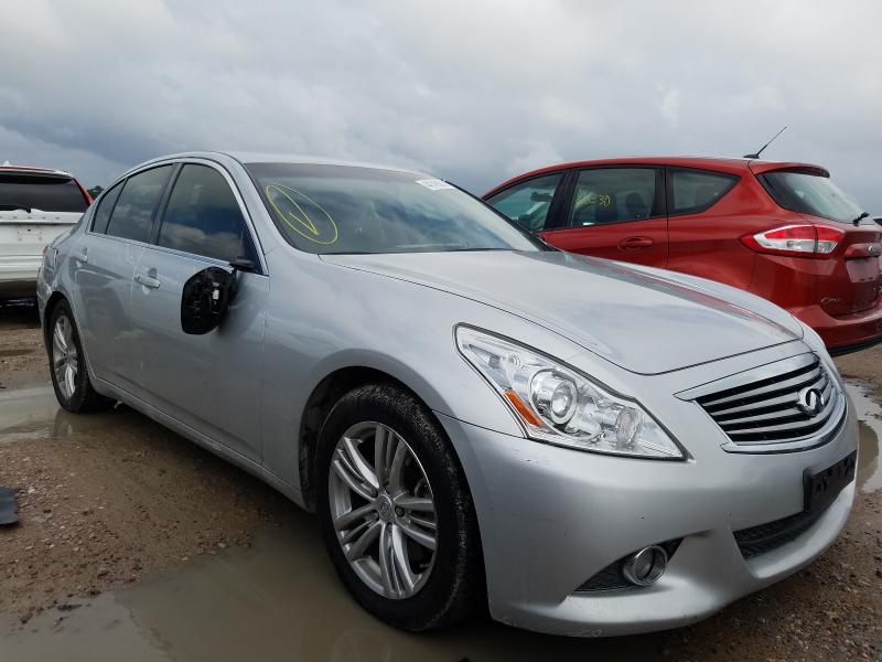 Infiniti G37 base (2013)