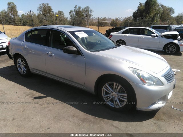 Infiniti G37 sedan (2013)
