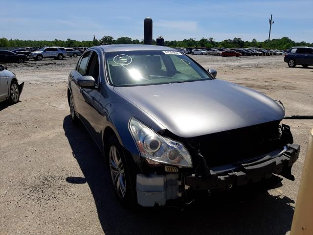 Infiniti G25 base (2012)